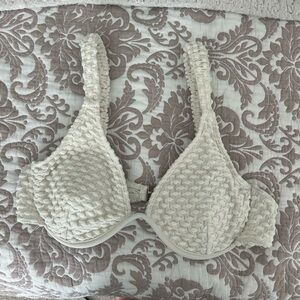 Elegant Cream Textured Bikini Top